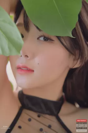 HIGH FANTASY - NO.001 Zia (지아) Vol.03 - Just Us[43P]