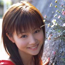 新垣里沙