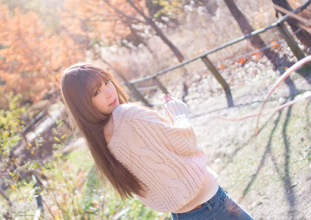 韩国美女韩邵蔚《温暖冬阳》写真集