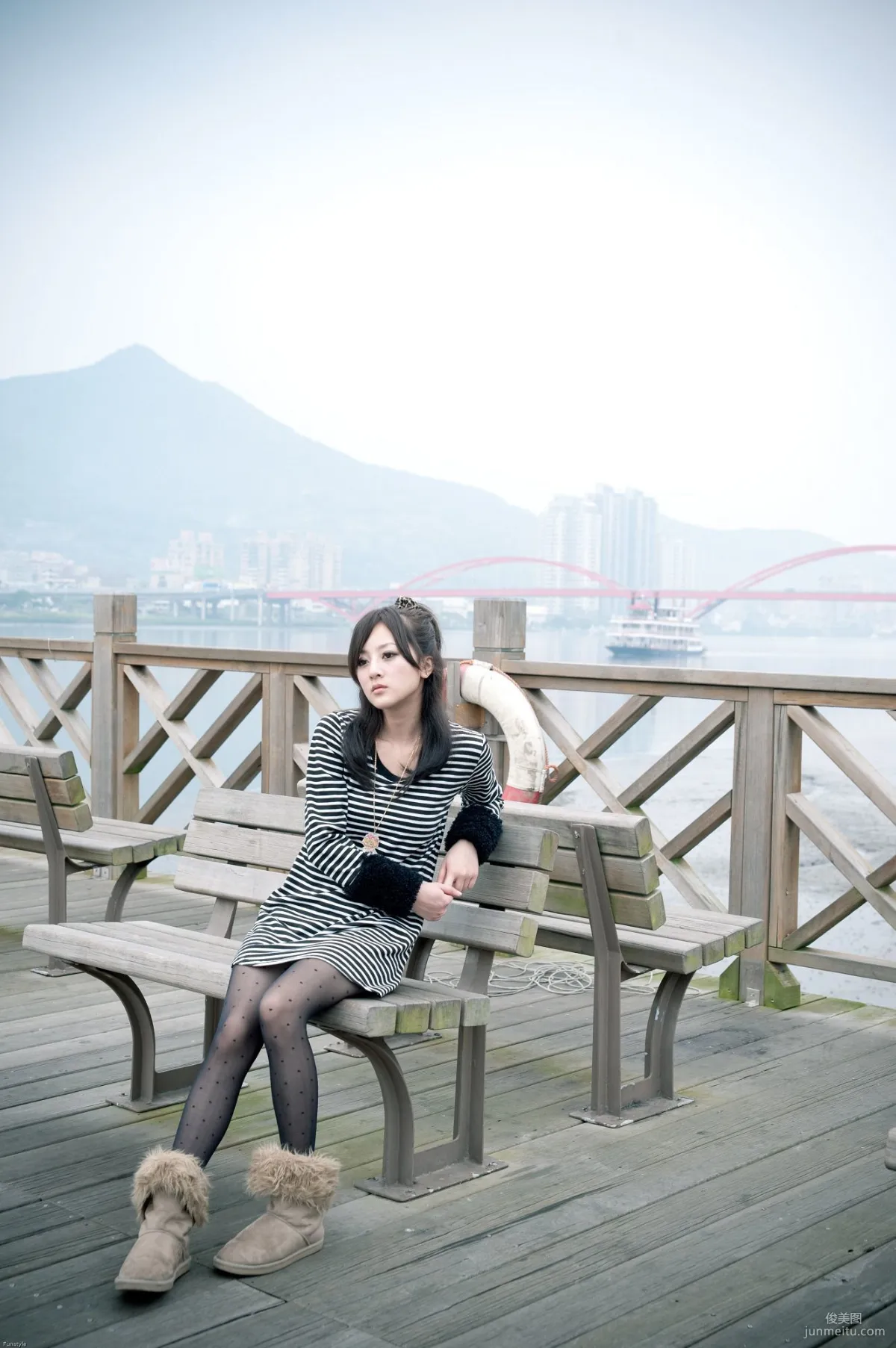 果子MM/张凯洁《關渡曲外拍》写真集