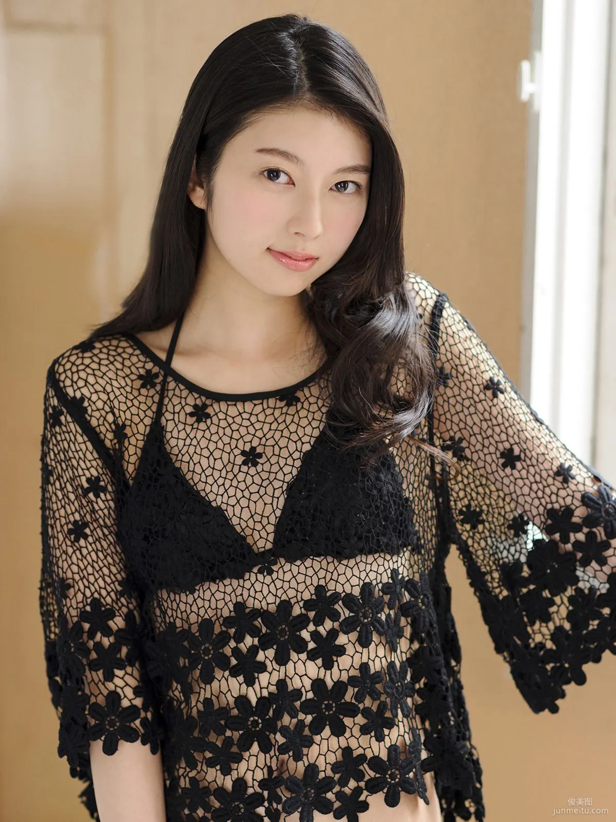 [Sabra.net] Strictly Girl 権藤葵《Go&Do !》 写真集