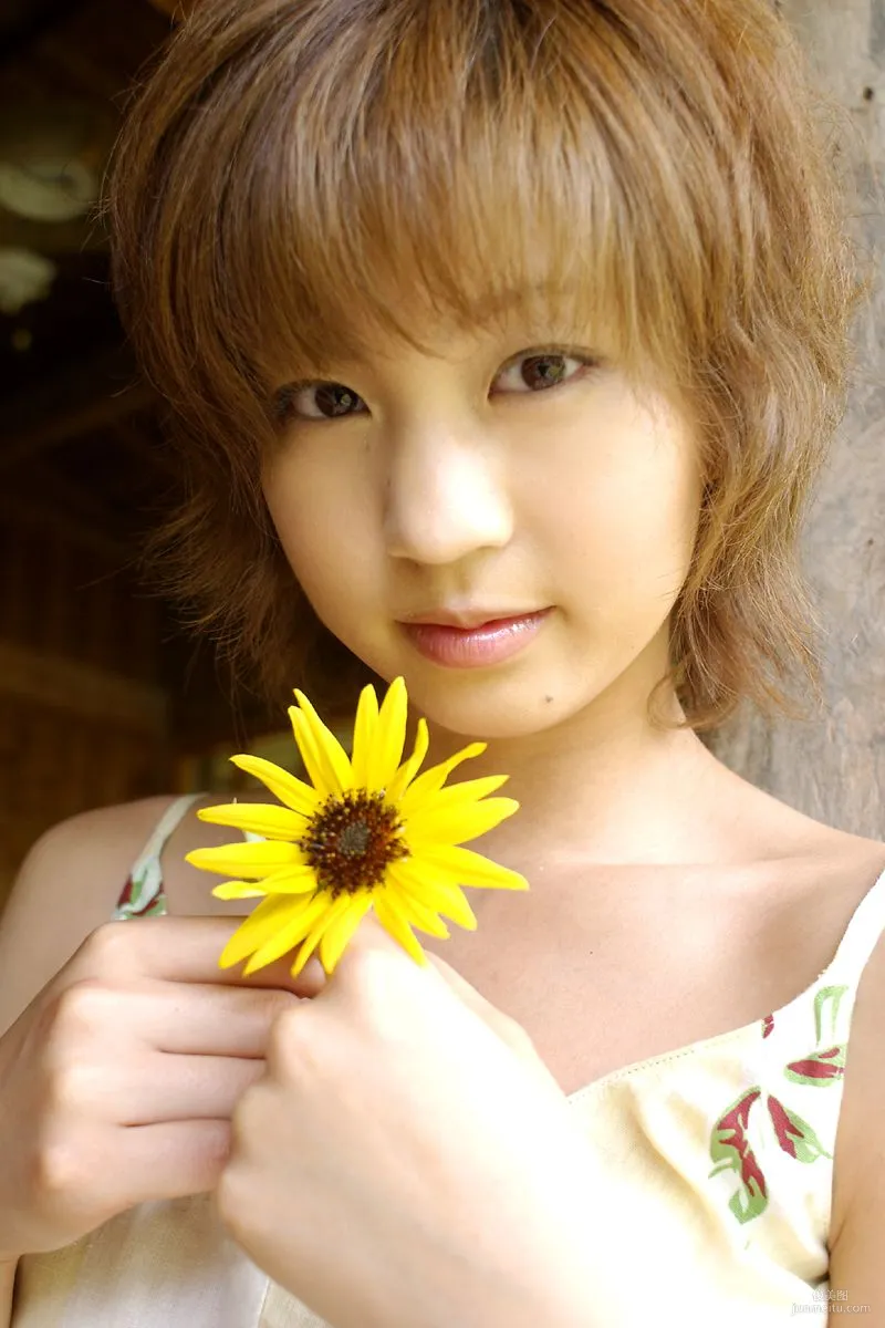 安田美沙子 《fruit-chu》写真集 [For-side]