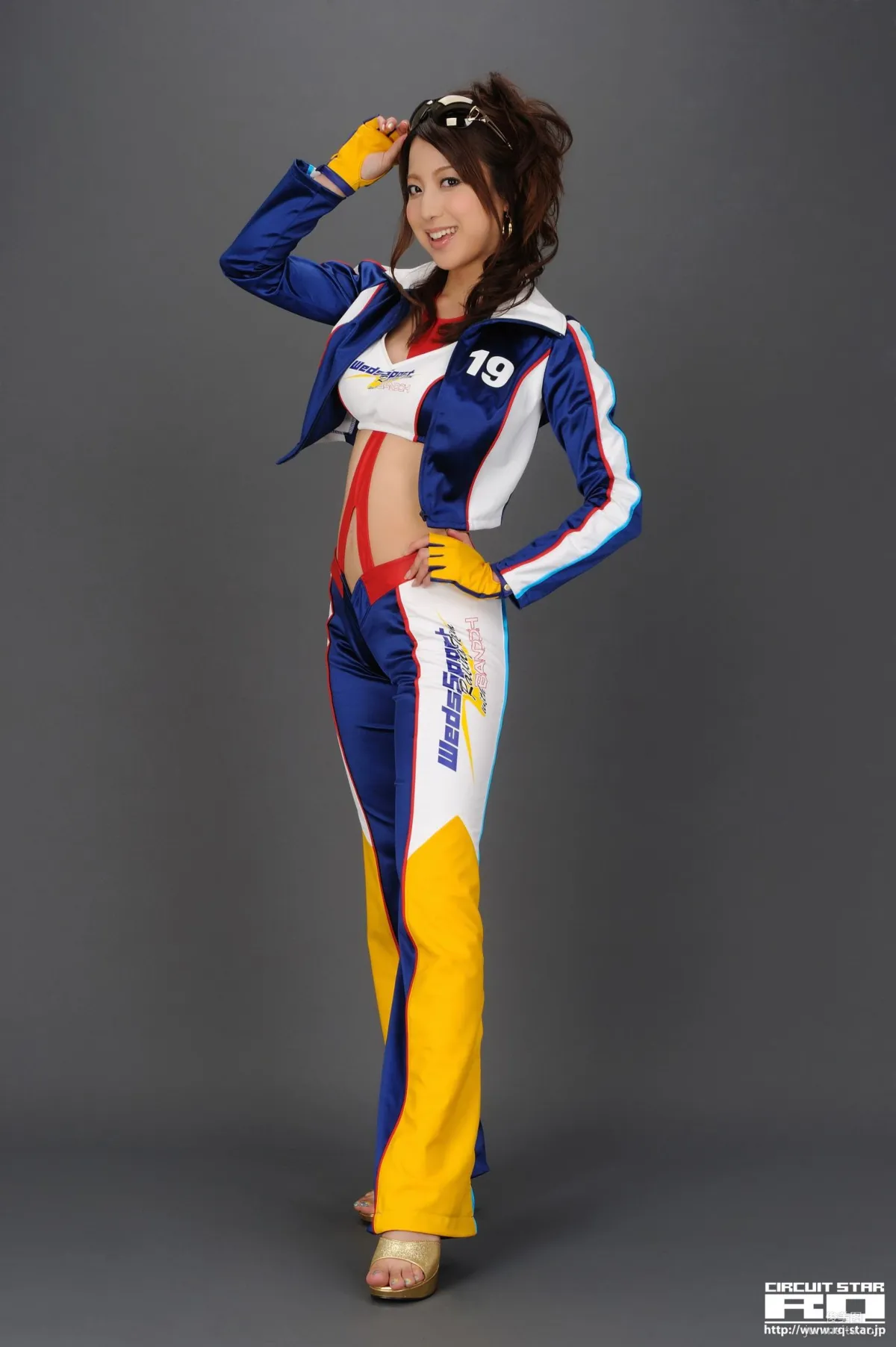 [RQ-STAR] NO.00301 横山かおり Race Queen 写真集
