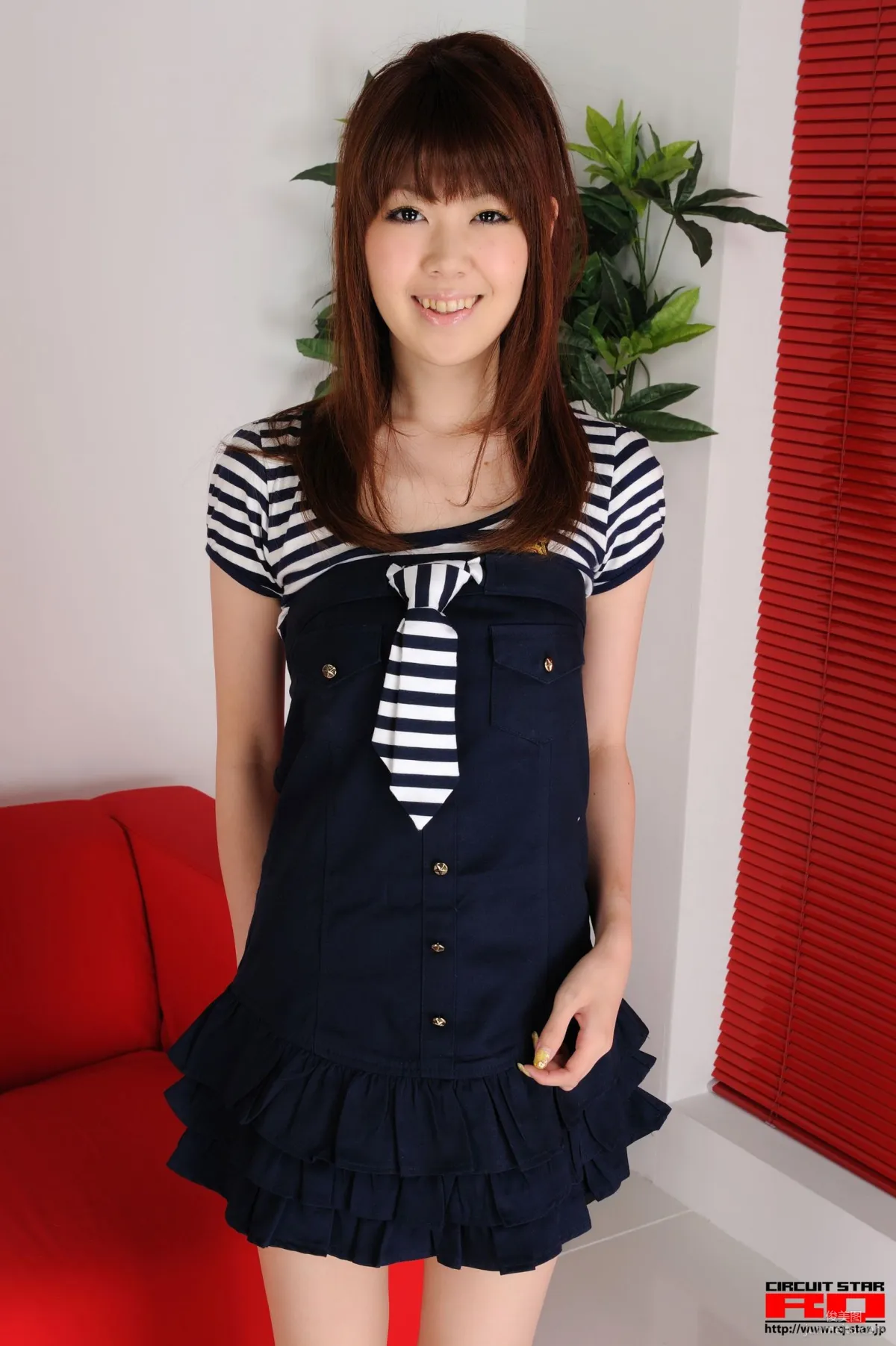 [RQ-STAR] NO.00376 生田晴香 Private Dress 甜美风超短裙写真集