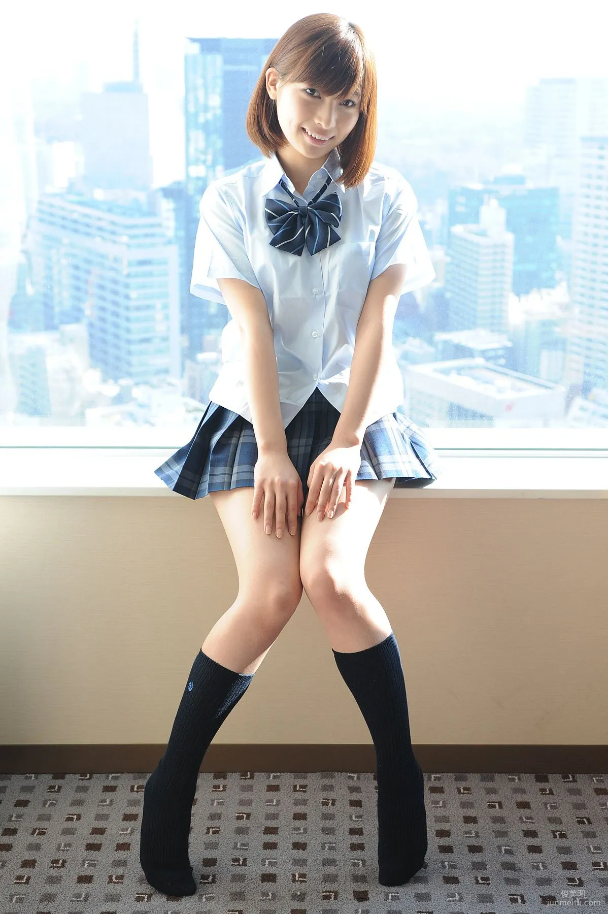 岬はる香《校服少女诱惑》写真集 [BWH] BWH0186