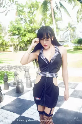 杨上萱《英伦空军制服》 [TGOD推女神] 写真集