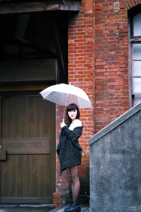 台湾美女胡佳妏Cora《西門町外拍》写真集