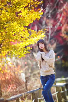 韩国美女韩邵蔚《温暖冬阳》写真集