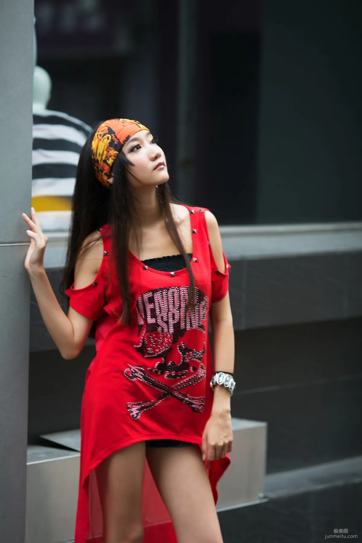 台湾腿模Tina陈思婷《美國街》街拍写真集