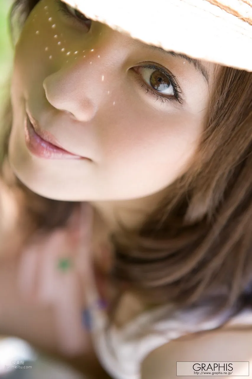 横山美雪《White Snow》 [Graphis] Gals 写真集