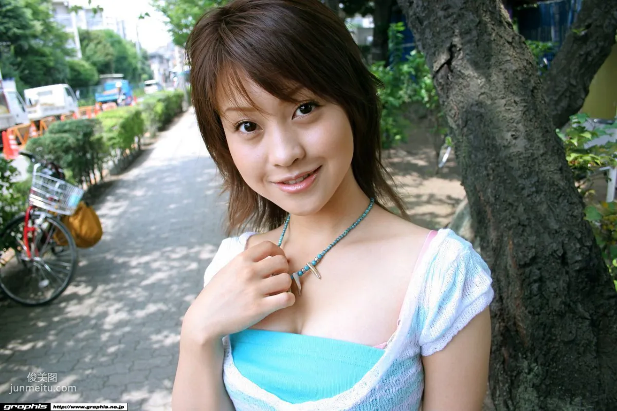 Ayumi Motomura 元村あゆみ [Graphis] First Gravure 初脱ぎ娘 写真集