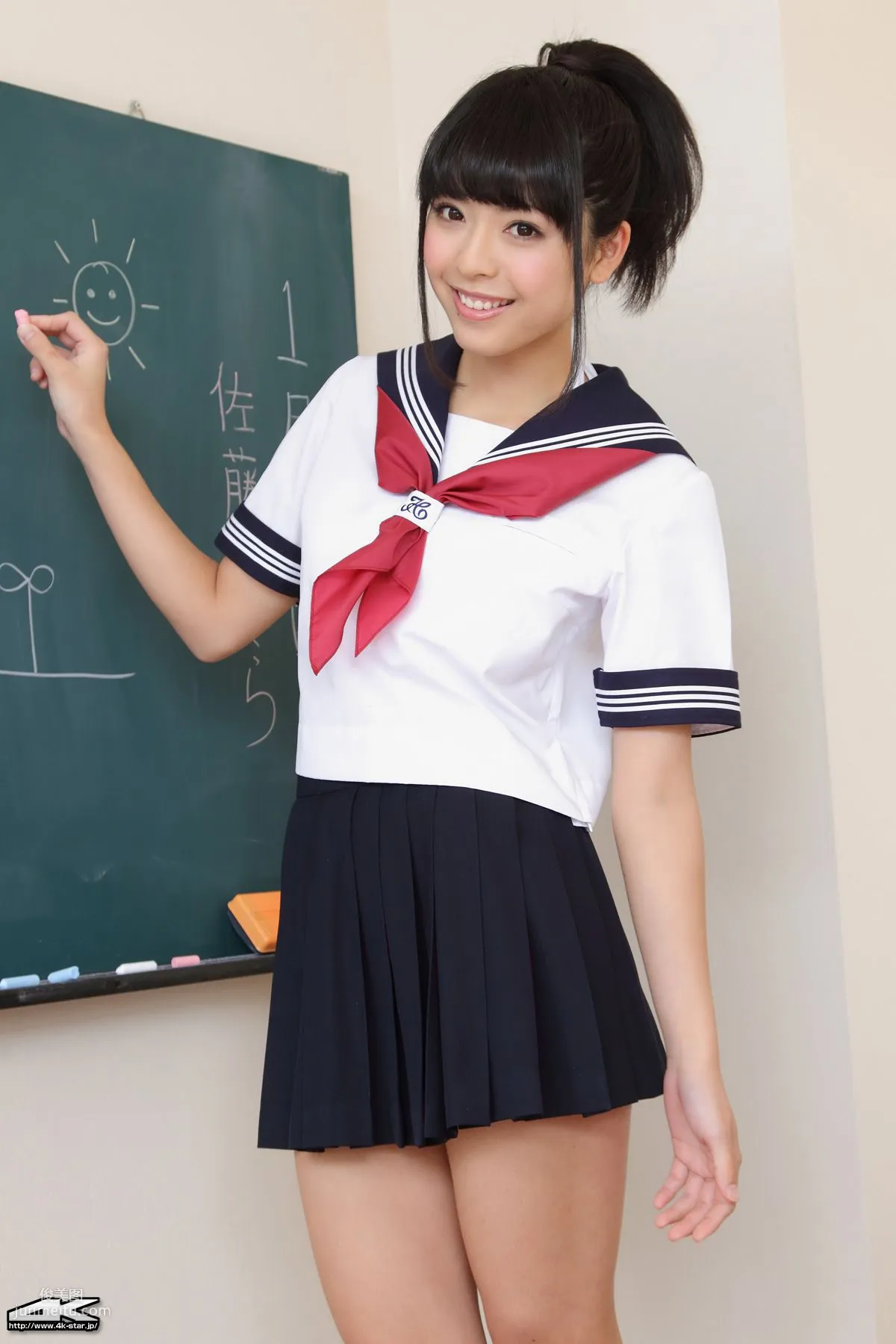 [4K-STAR] NO.00021 Sakura Sato 佐藤さくら Sailor Suit 水手服 写真集