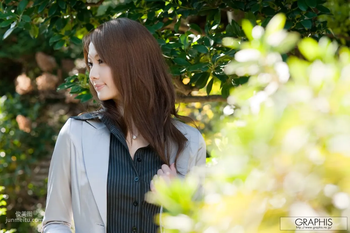 桐原エリカ/桐原绘里香《New Deal》 [Graphis] Gals 写真集
