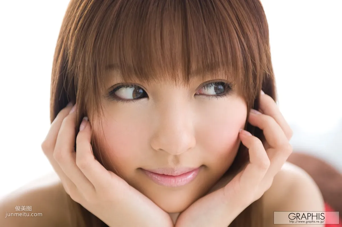 相崎琴音《Chiwachs》 [Graphis] Gals 写真集