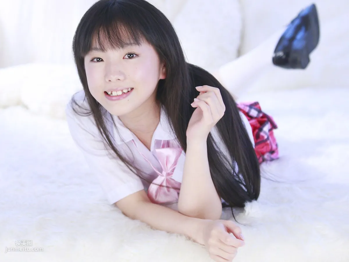 山本有沙《ガールズダイアリー ベッドルーム 有沙》[PB写真集]