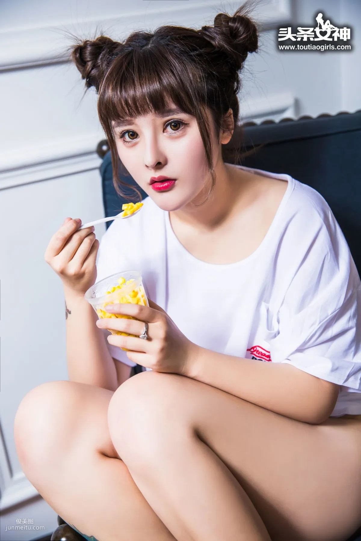 杨漫妮《乳摇放映 阿拉蕾》 [头条女神] VIP专享 写真集