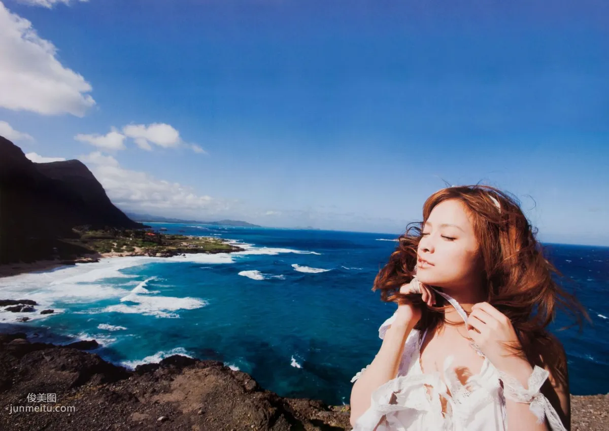 亀井絵里 《sweet》 [Photo Book] 写真集