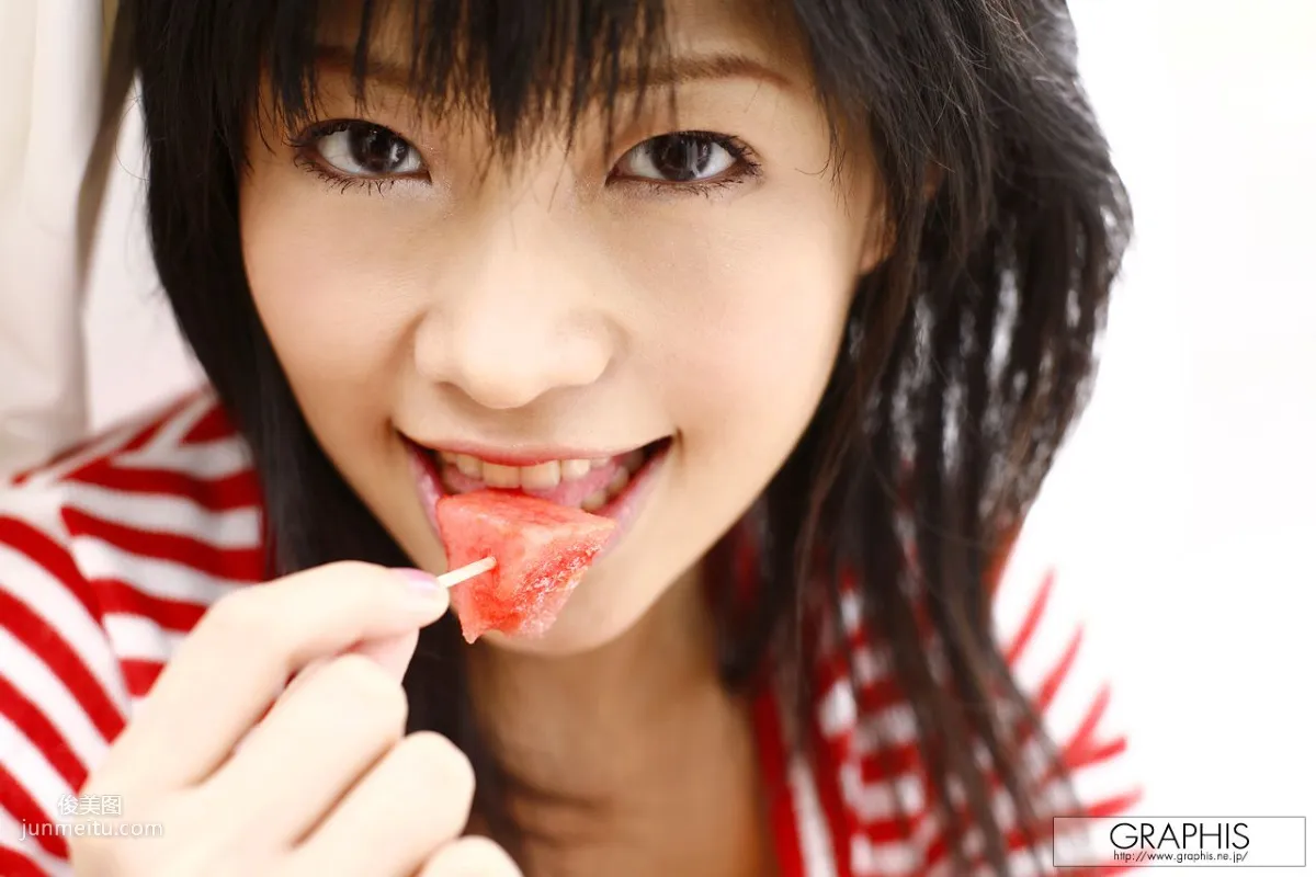 範田紗々《Natural Distance》 [Graphis] Gals 写真集