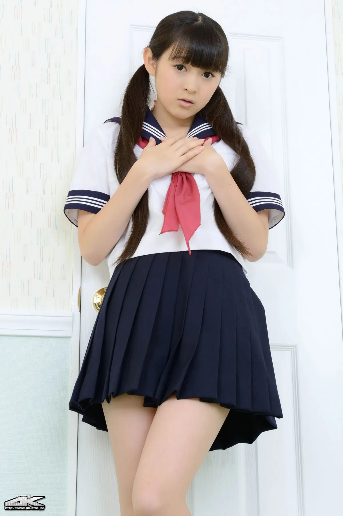 [4K-STAR] NO.00235 桃原里香 School Girl JK制服 写真集