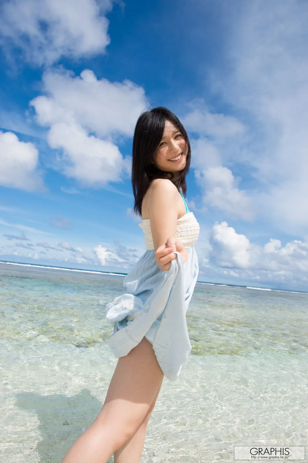 古川いおり《Overwhelming Beauty》 [Graphis] Gals 写真集