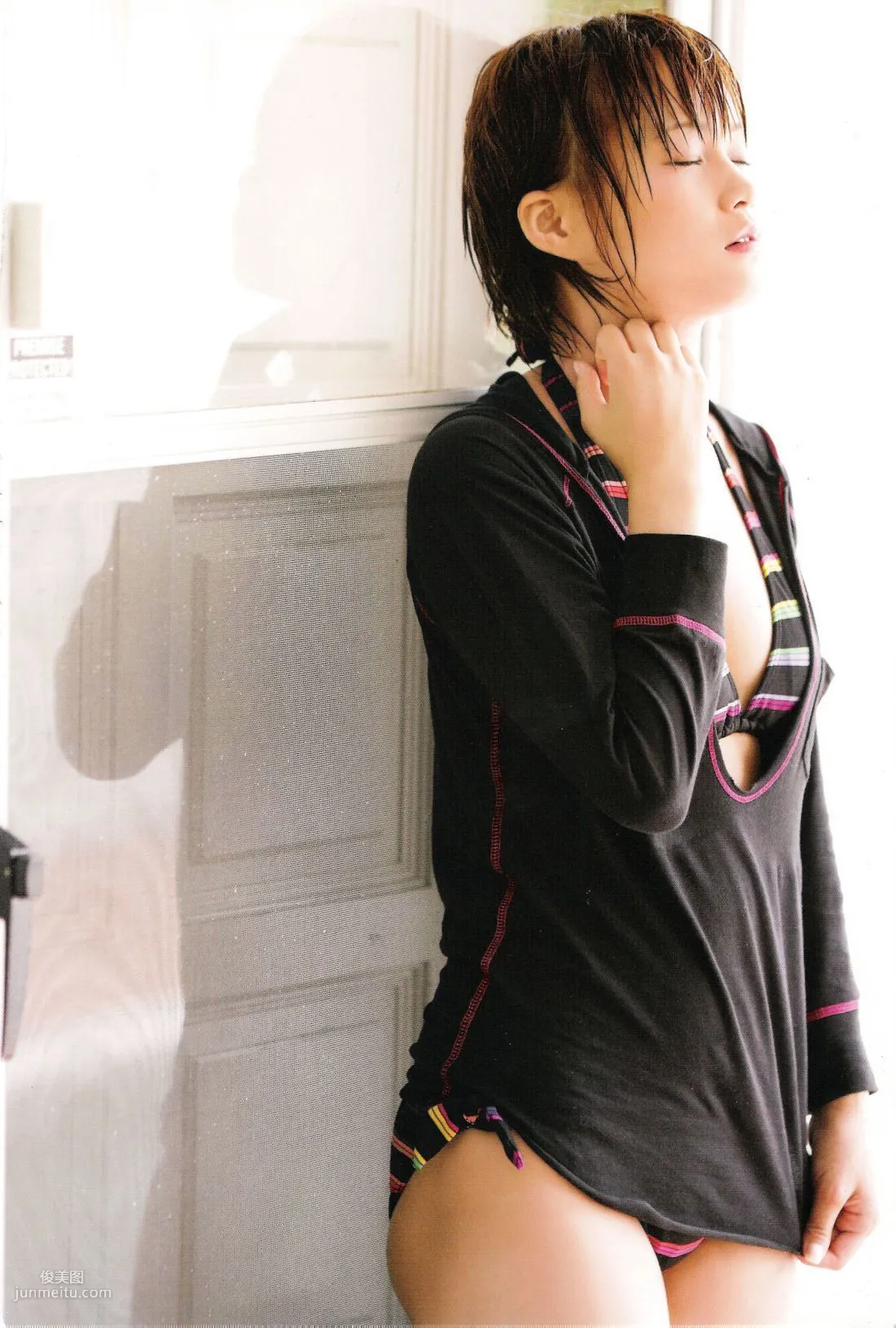 亀井絵里 《ERI》 [Photo Book] 写真集