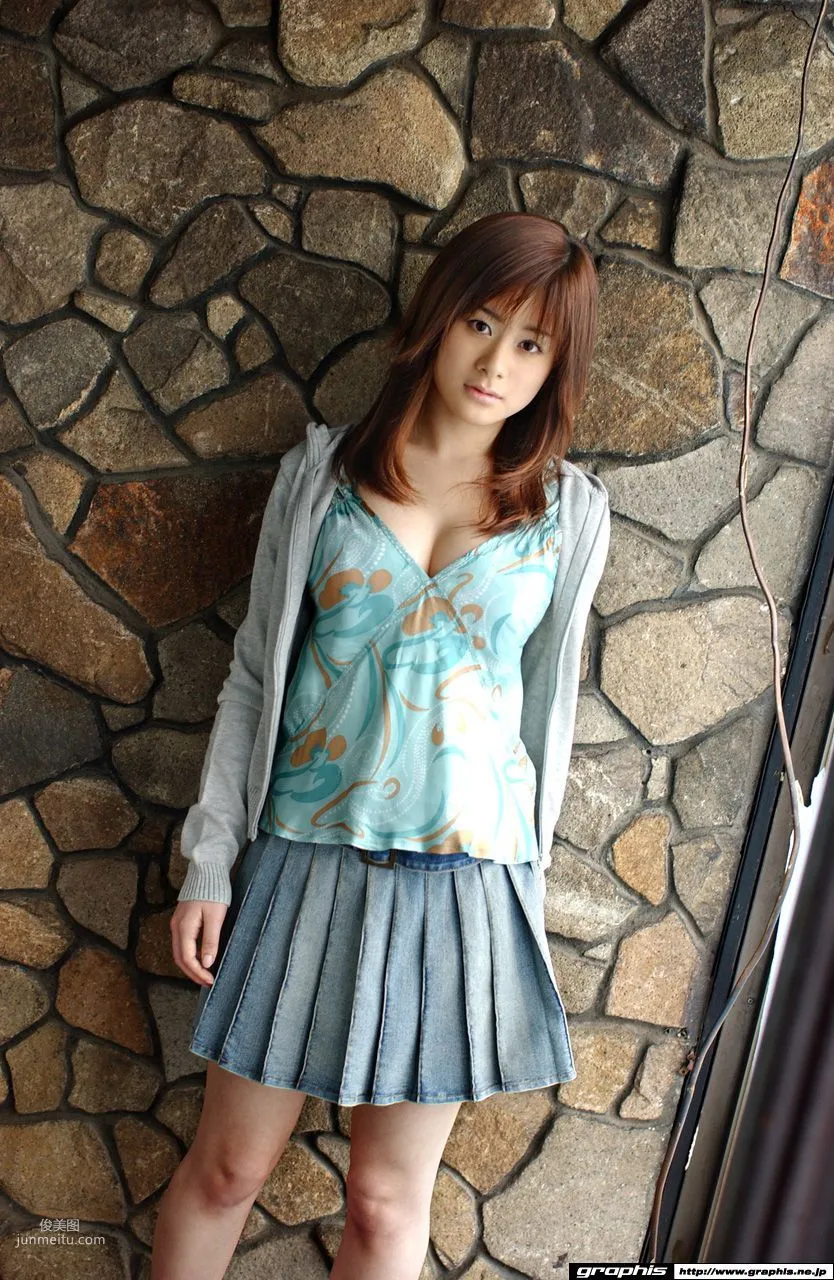 相田すみれ/相田紫罗兰《My Breath》 [Graphis] Gals 写真集