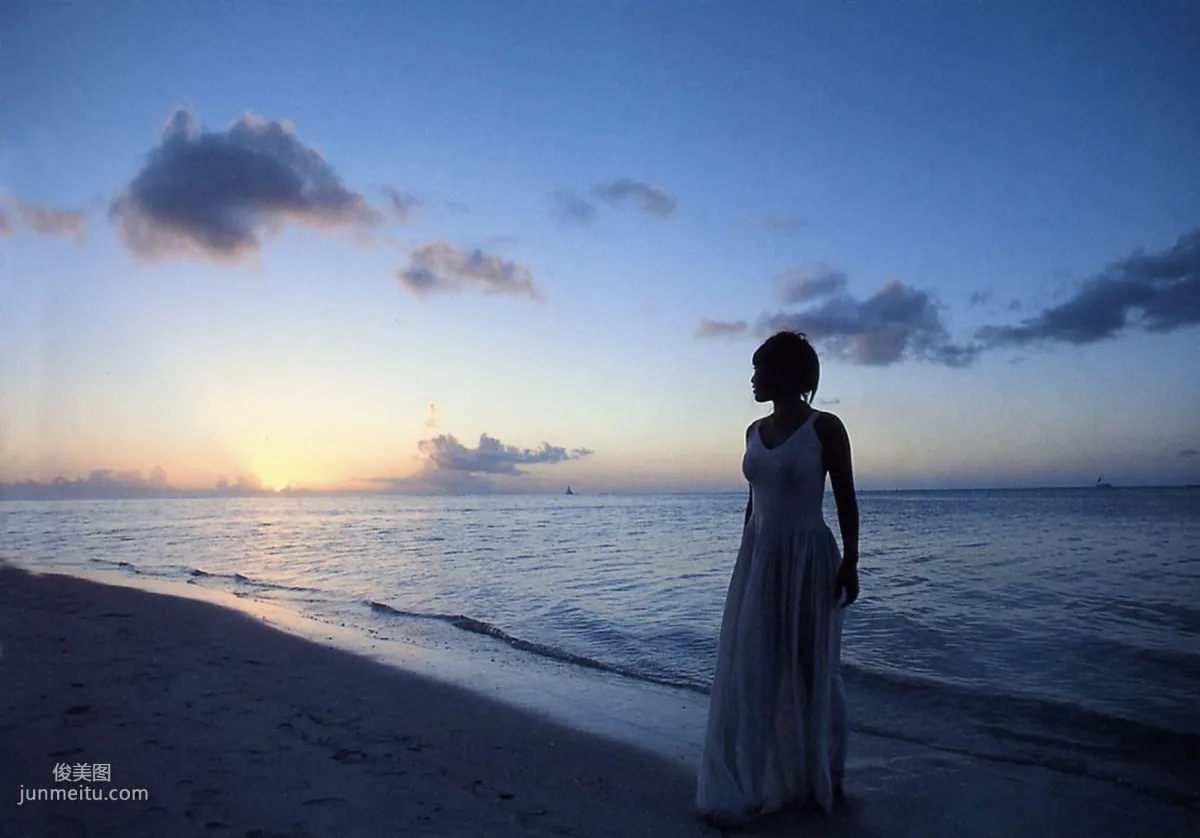 磯山さやか 《Pre Pri‐17》ファースト [Photo Book] 写真集