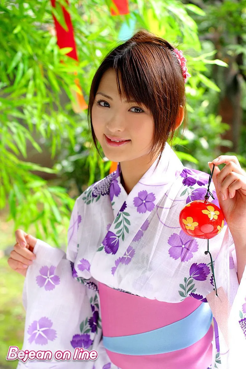 Cover Girl カバーガール Saki Suzuki 鈴木咲 [Bejean On Line] 写真集