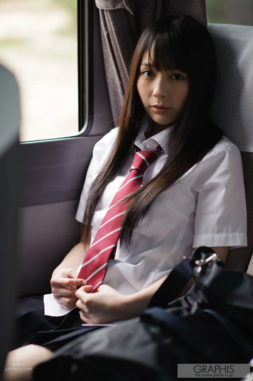 佳苗るか《Another World》 [Graphis] Gals 写真集