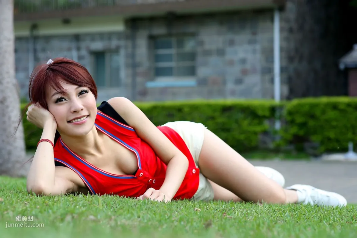 台湾模特Jessica《运动时尚外拍》写真集