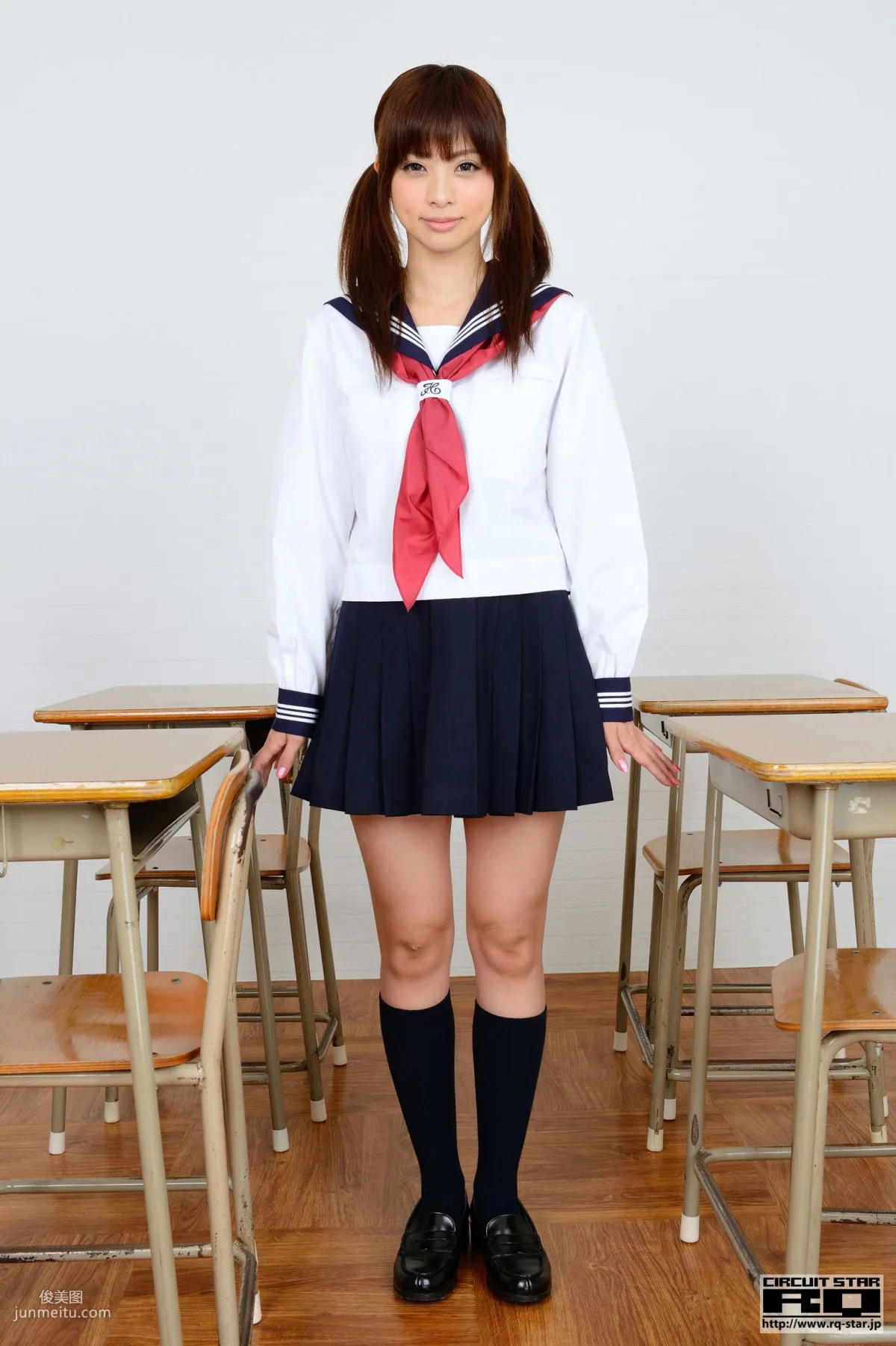 [RQ-STAR] NO.00859 YUKI School Girl 校服 写真集
