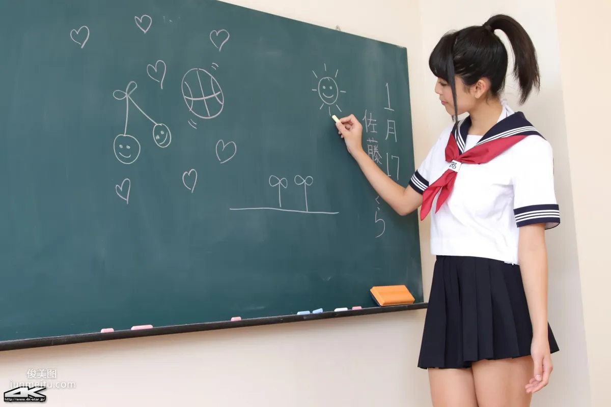 [4K-STAR] NO.00021 Sakura Sato 佐藤さくら Sailor Suit 水手服 写真集