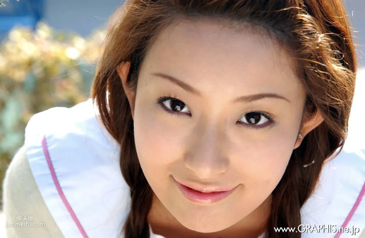 吉崎直绪《Enhanced Holiday》 [Graphis] Gals 写真集
