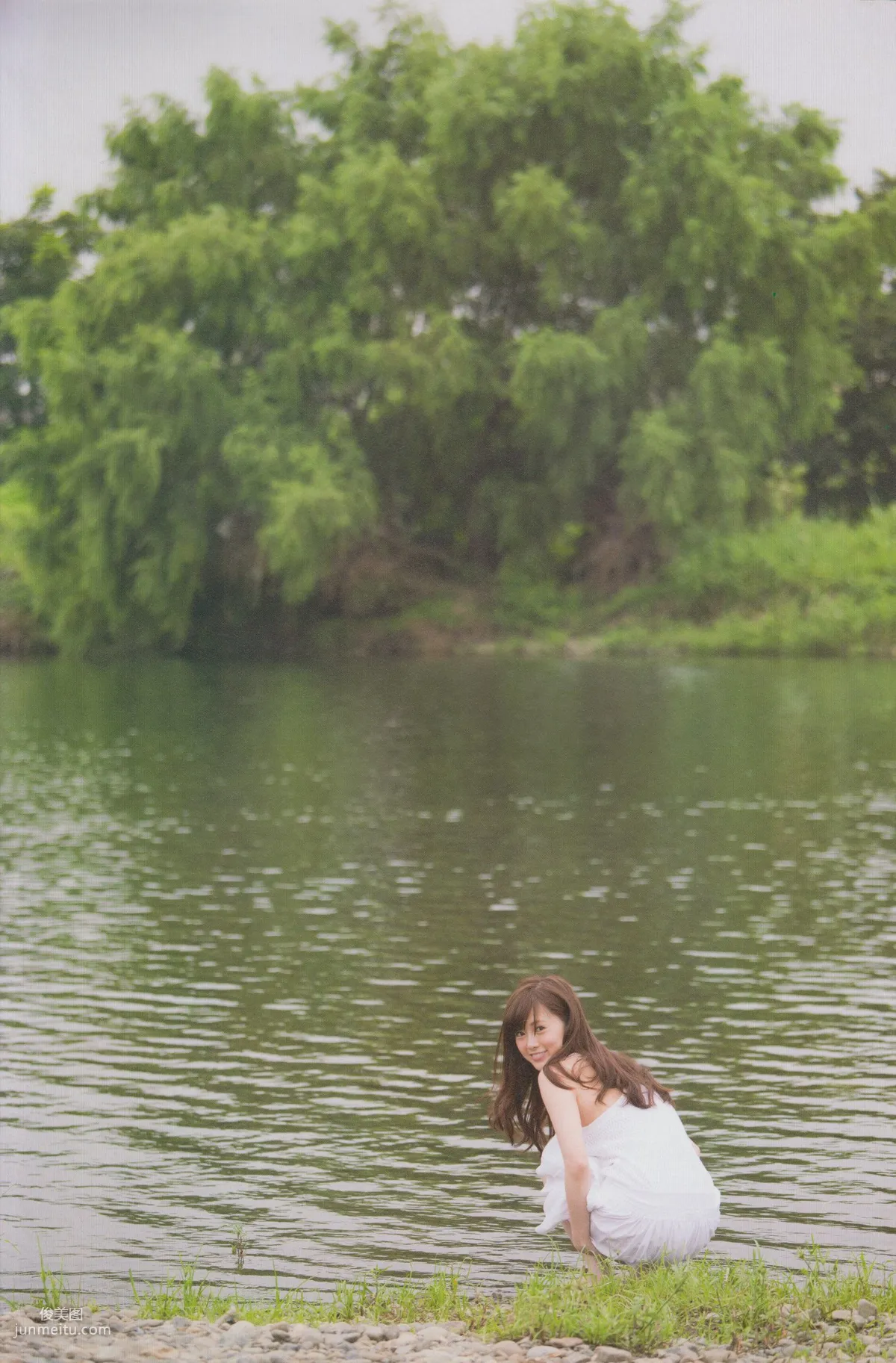 白石麻衣《清純な大人｣》 [Photo Book] 写真集
