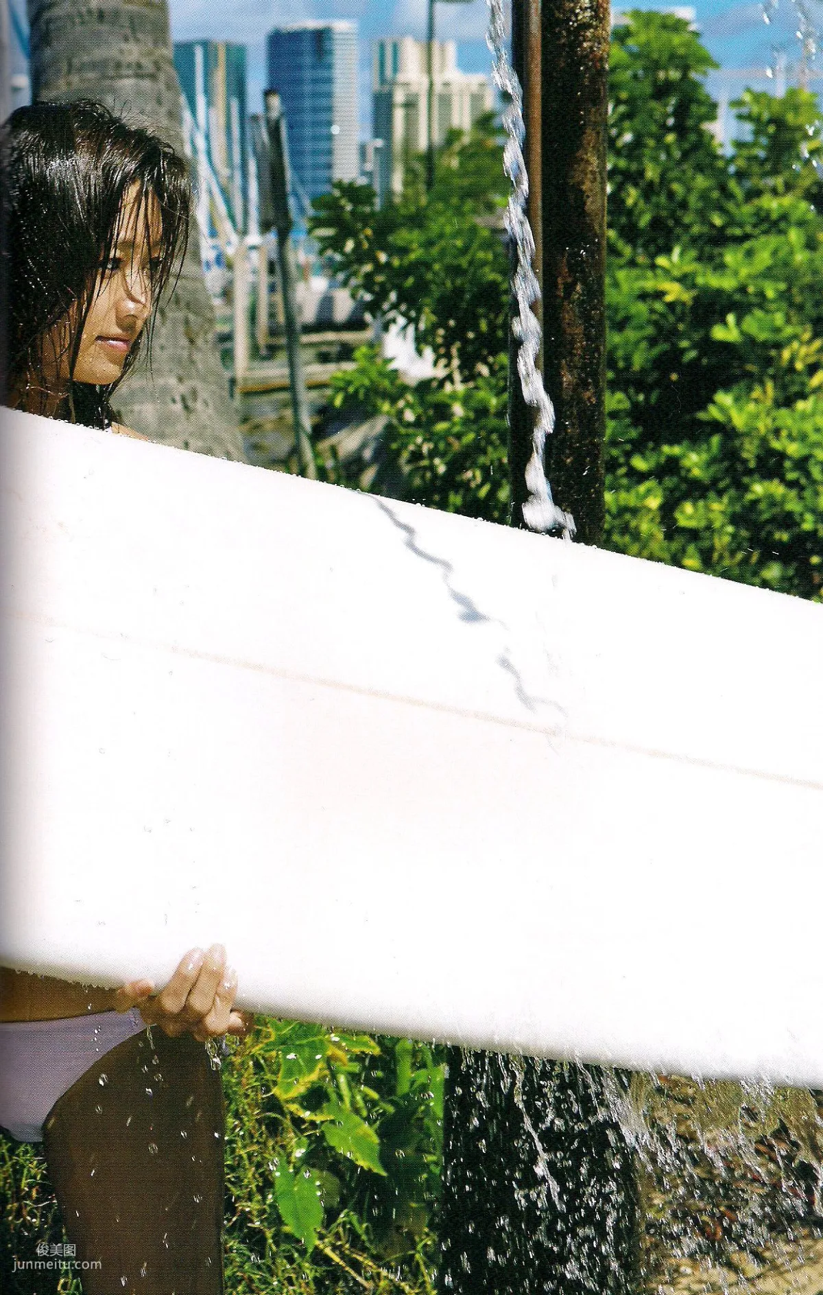 深田恭子 《Down to earth》 [PB写真集]
