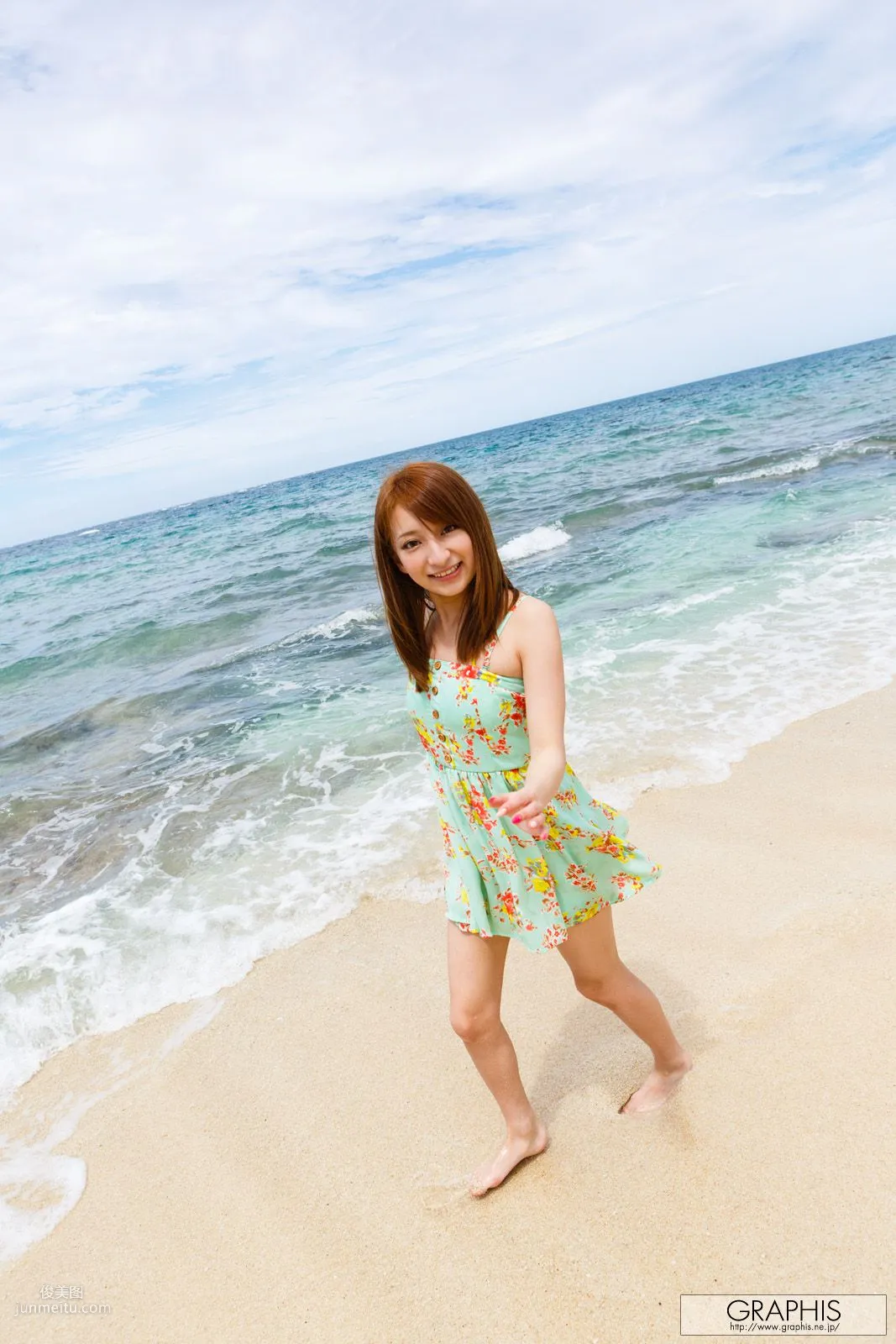 望月かのん/望月花音/白石マリエ [Graphis] First Gravure 初脱ぎ娘 写真集
