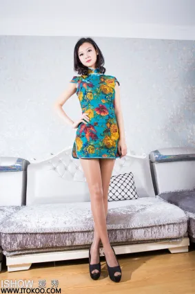 阿曼Amanda《青色旗袍+体操服》 [ISHOW爱秀] NO.010 写真集