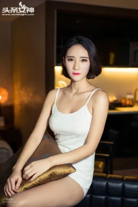 秦若兮《芊芊玉足 黄昏的邂诟》 [头条女神] 写真集