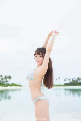 柳侑绮Sevenbaby《马尔代夫旅拍》比基尼+死库水 [BoLoli波萝社] Vol.044 写真集