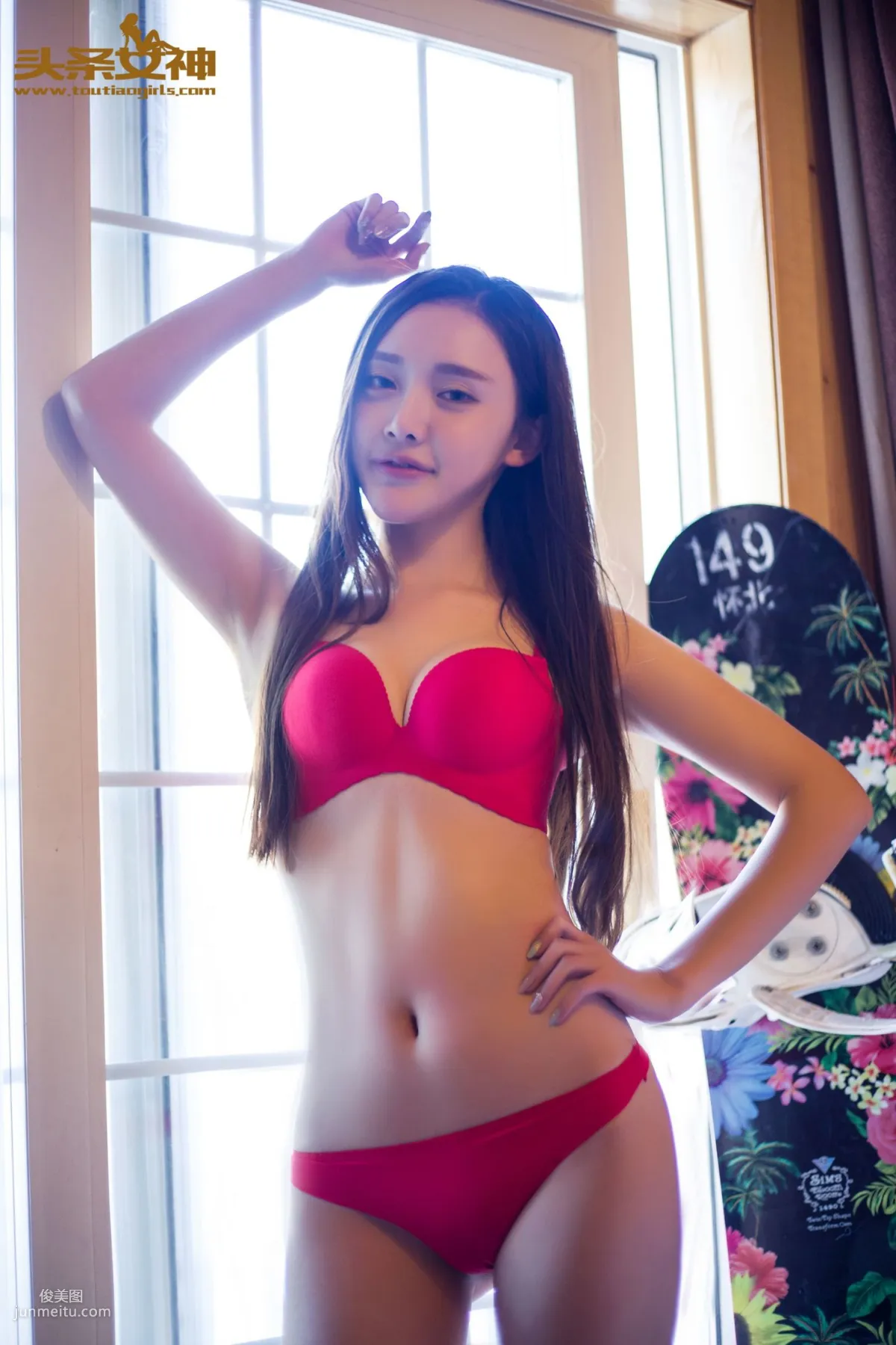 崔昭妍《雪屋比基尼》 [头条女神] 写真集