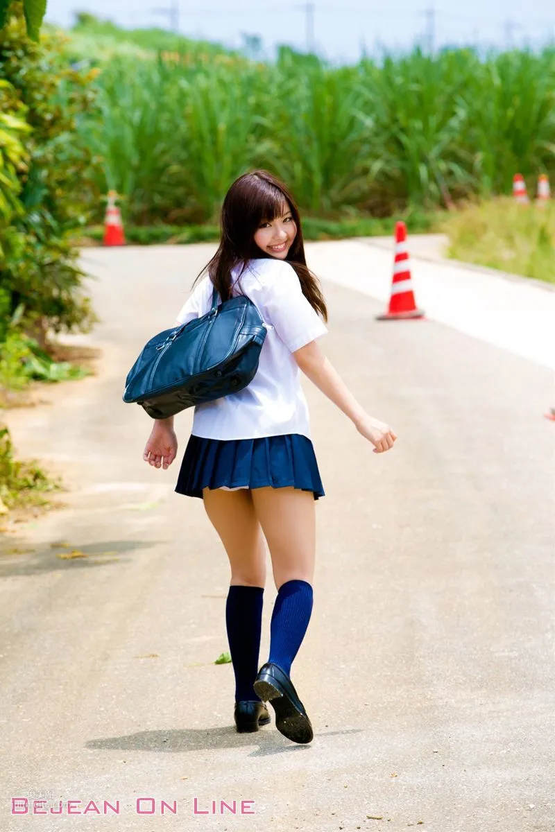 Special スペシャルグラビア 葉山めい/叶山芽衣 [Bejean On Line] 写真集