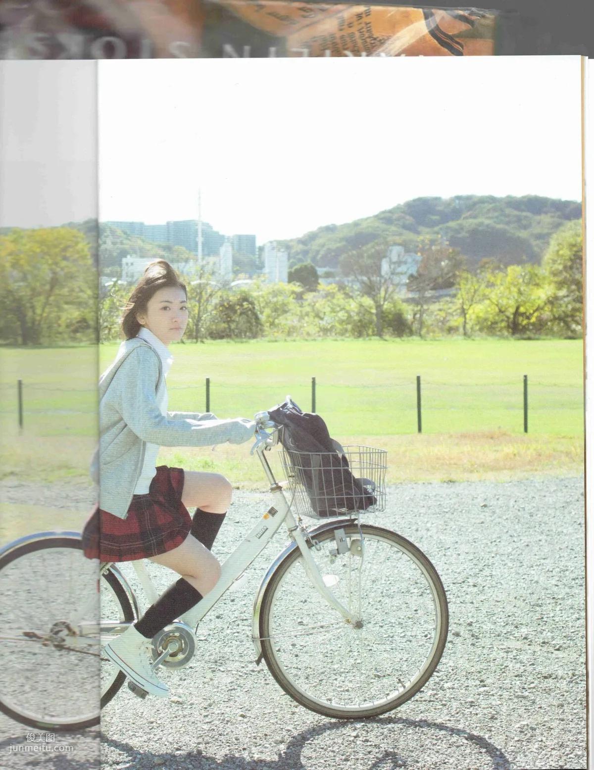 生駒里奈《君の足跡》 [Photo Book] 写真集
