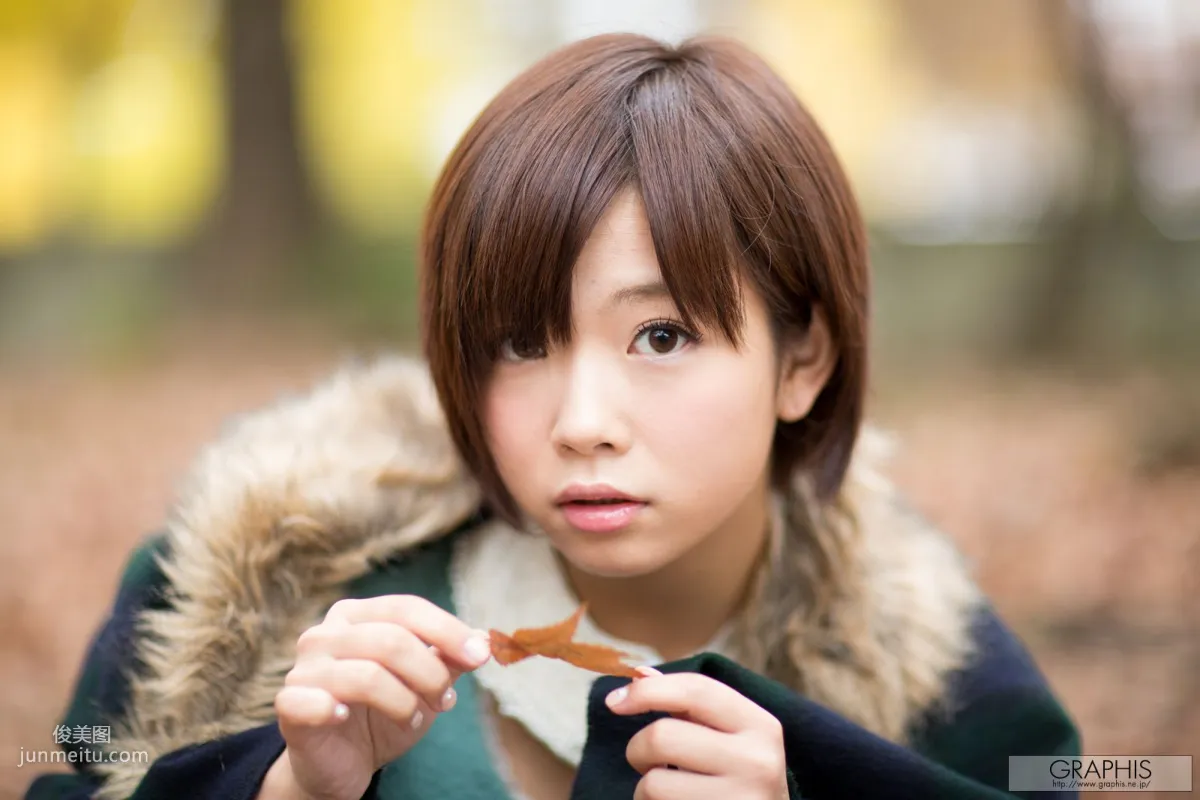 纱仓まな/纱仓真奈 《Second Love》 [Graphis] Gals 写真集