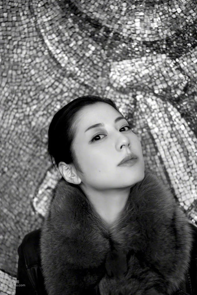 [Wanibooks] NO.136 Yumi Sugimoto 杉本有美 写真集