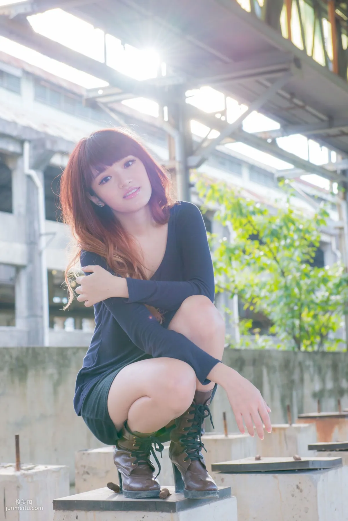 台湾正妹林岗怡Didy《废墟车站唯美外拍》写真集