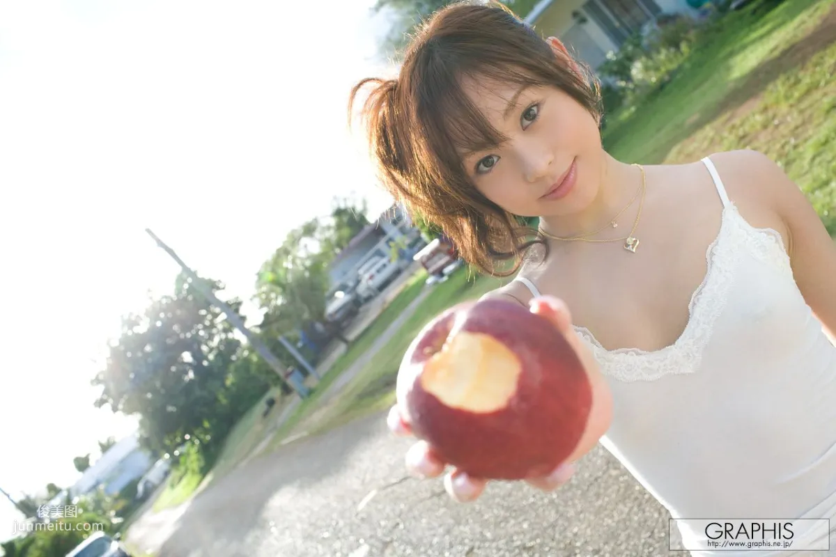 吉原ミィナ/吉原美那 [Graphis] First Gravure 初脱ぎ娘 写真集