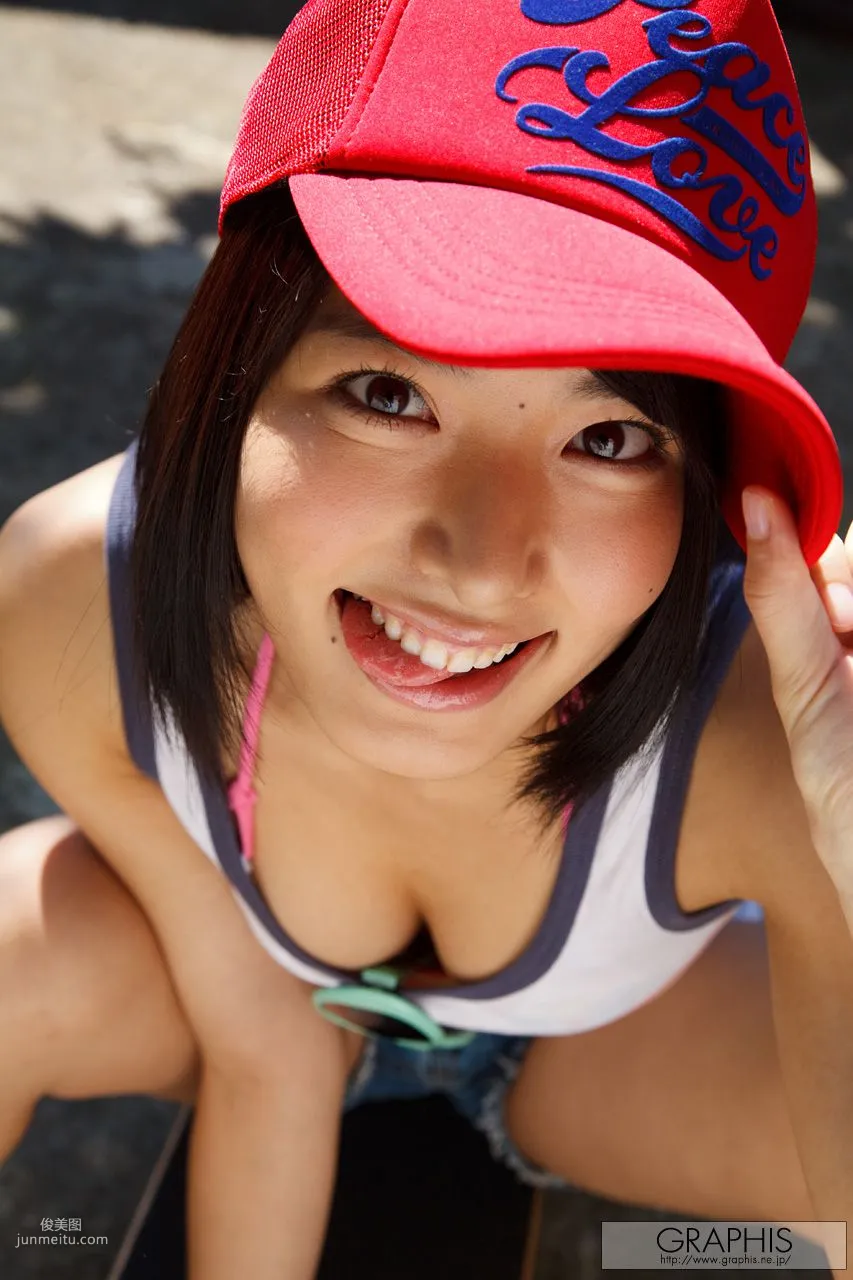 由爱可奈《Further Growth》》 [Graphis] Special Contents 写真集