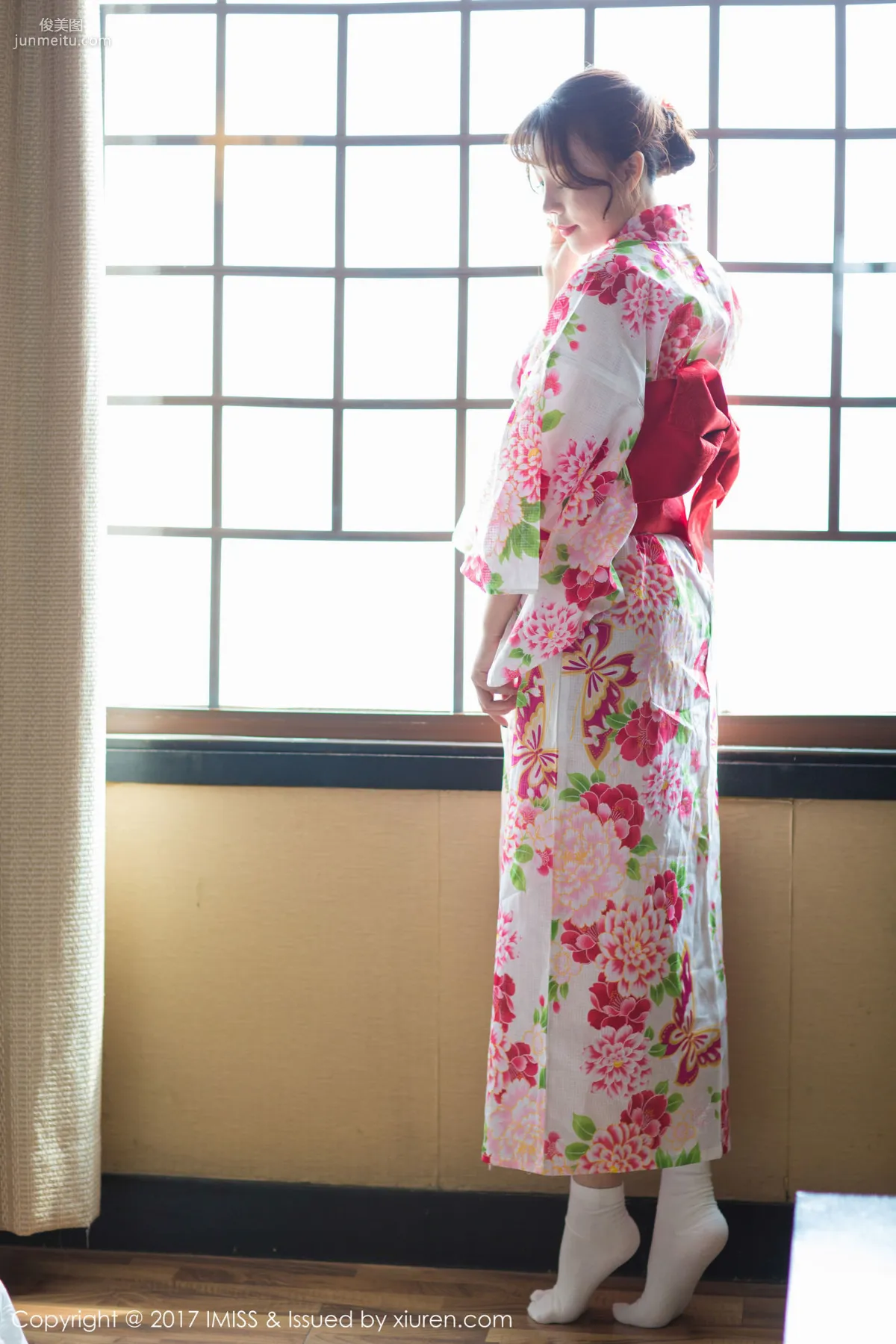 芝芝Booty《日系和服+迷你比基尼》 [爱蜜社IMISS] VOL.170 写真集