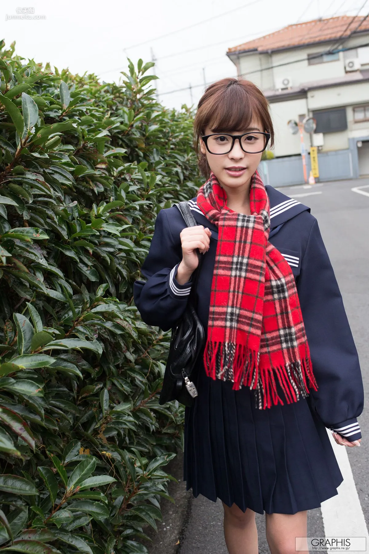 桃乃木かな/桃乃木香奈『Thanksgiving』 [Graphis] Gals 写真集