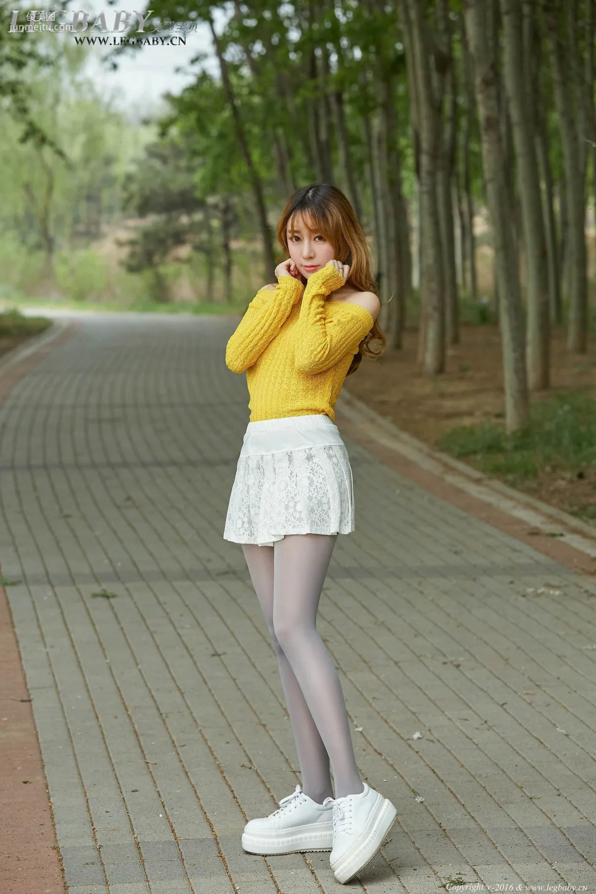 人气美腿宝贝王语纯《纯游记》 [Legbaby美腿宝贝] V025 写真集